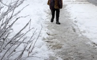 Navigating Icy Weather: Fall Prevention for Seniors